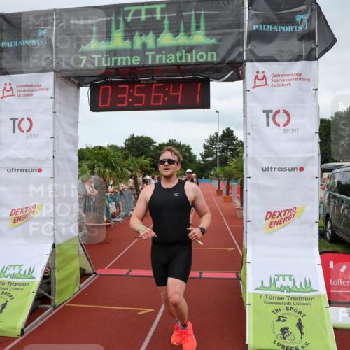 15.06.2025 - 7 Türme Triathlon Michael Strokosch http://msf.ph/oto/7970648 15.06.2025 13:56:41 Ziel 658, 741, 769, 896, 996, 1025, 1029 meine-sportfotos.de