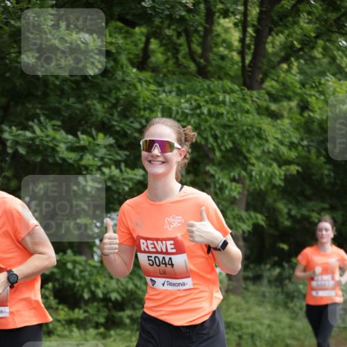 15.06.2025 - REWE Women's Run Jannik Wohlers http://msf.ph/oto/7970673 15.06.2025 10:05:46 Laufen 5044, 6609 meine-sportfotos.de
