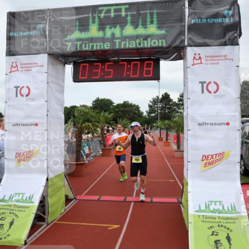 15.06.2025 - 7 Türme Triathlon Michael Strokosch http://msf.ph/oto/7970762 15.06.2025 13:57:07 Ziel 505, 950, 1052 meine-sportfotos.de