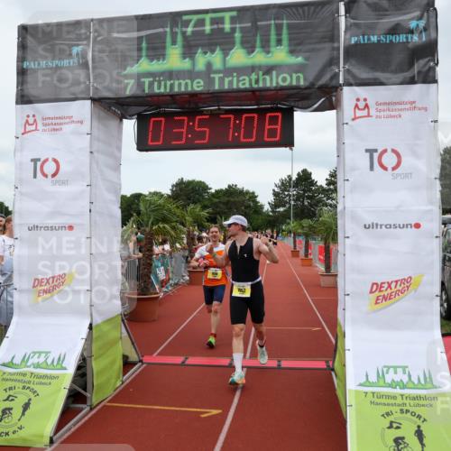 15.06.2025 - 7 Türme Triathlon Michael Strokosch http://msf.ph/oto/7970766 15.06.2025 13:57:08 Ziel 505, 950, 1052, 1069 meine-sportfotos.de