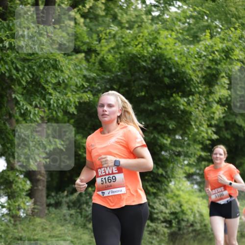 15.06.2025 - REWE Women's Run Jannik Wohlers http://msf.ph/oto/7970787 15.06.2025 10:05:56 Laufen 5169, 5196 meine-sportfotos.de