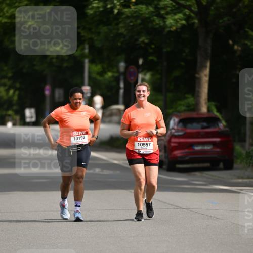 15.06.2025 - REWE Women's Run Dr. Thomas Lammeyer http://msf.ph/oto/7970860 15.06.2025 09:59:59 Laufen 10192, 10557 meine-sportfotos.de