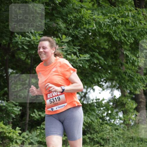 15.06.2025 - REWE Women's Run Jannik Wohlers http://msf.ph/oto/7970886 15.06.2025 10:06:00 Laufen 5319 meine-sportfotos.de