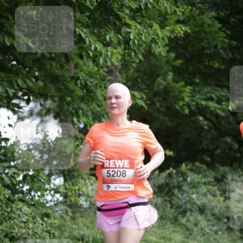 15.06.2025 - REWE Women's Run Jannik Wohlers http://msf.ph/oto/7970896 15.06.2025 10:06:02 Laufen 5208 meine-sportfotos.de