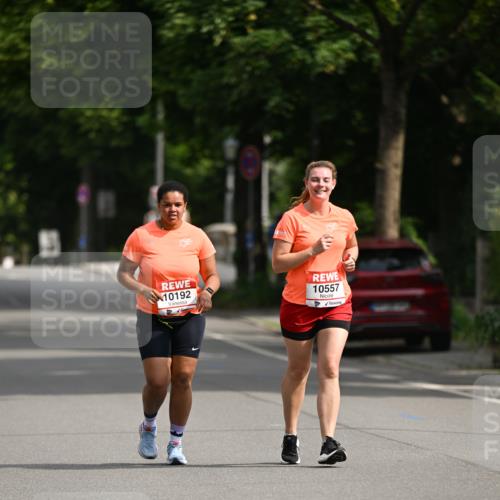 15.06.2025 - REWE Women's Run Dr. Thomas Lammeyer http://msf.ph/oto/7970897 15.06.2025 09:59:59 Laufen 10192, 10557 meine-sportfotos.de