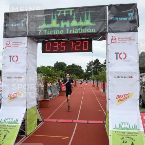 15.06.2025 - 7 Türme Triathlon Michael Strokosch http://msf.ph/oto/7970901 15.06.2025 13:57:20 Ziel 442, 734, 818, 1004, 1011, 1069 meine-sportfotos.de