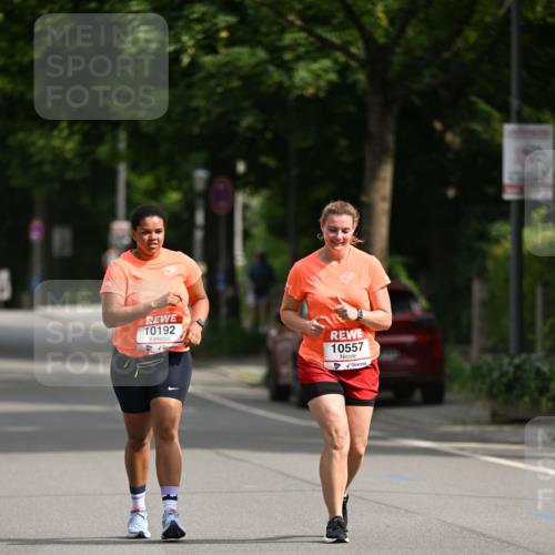 15.06.2025 - REWE Women's Run Dr. Thomas Lammeyer http://msf.ph/oto/7970914 15.06.2025 10:00:00 Laufen 10192, 10557 meine-sportfotos.de