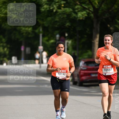 15.06.2025 - REWE Women's Run Dr. Thomas Lammeyer http://msf.ph/oto/7970949 15.06.2025 10:00:01 Laufen 10192, 10557 meine-sportfotos.de