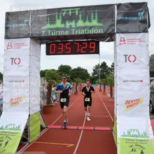 15.06.2025 - 7 Türme Triathlon Michael Strokosch http://msf.ph/oto/7970960 15.06.2025 13:57:29 Ziel 804, 1004, 1153 meine-sportfotos.de