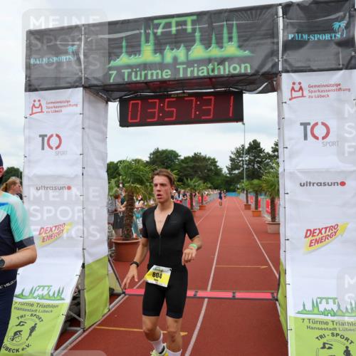 15.06.2025 - 7 Türme Triathlon Michael Strokosch http://msf.ph/oto/7970981 15.06.2025 13:57:31 Ziel 804, 1004, 1153 meine-sportfotos.de