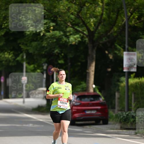 15.06.2025 - REWE Women's Run Dr. Thomas Lammeyer http://msf.ph/oto/7971016 15.06.2025 10:00:12 Laufen 10694 meine-sportfotos.de
