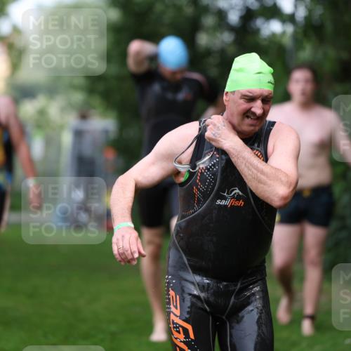 15.06.2025 - 7 Türme Triathlon Michael Strokosch http://msf.ph/oto/7971024 15.06.2025 12:59:05 Schwimmen 194, 754, 816, 826, 845, 860, 953, 1063, 1066, 1097, 1134, 1154 meine-sportfotos.de
