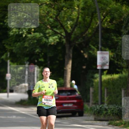 15.06.2025 - REWE Women's Run Dr. Thomas Lammeyer http://msf.ph/oto/7971039 15.06.2025 10:00:13 Laufen 10694 meine-sportfotos.de
