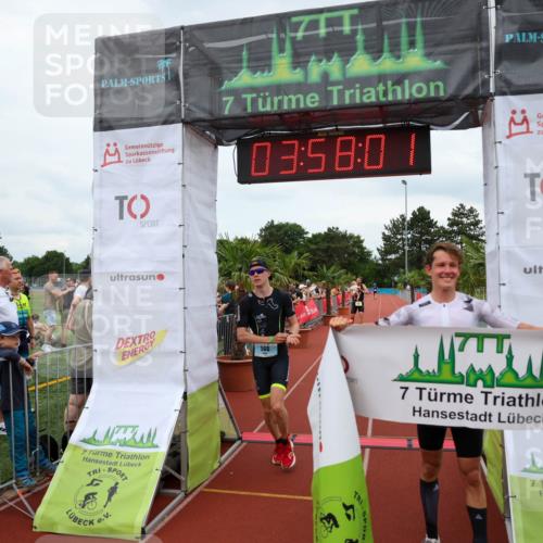 15.06.2025 - 7 Türme Triathlon Michael Strokosch http://msf.ph/oto/7971092 15.06.2025 13:58:01 Ziel 566 meine-sportfotos.de