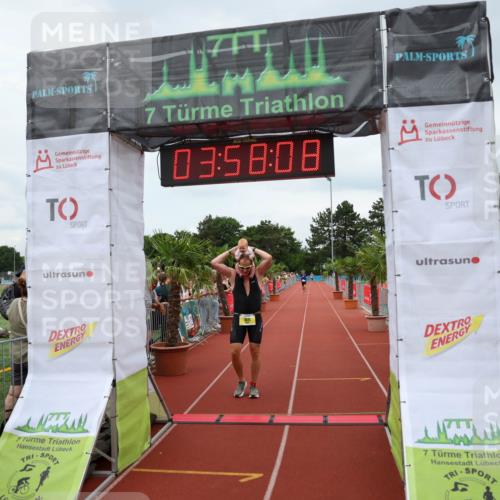 15.06.2025 - 7 Türme Triathlon Michael Strokosch http://msf.ph/oto/7971104 15.06.2025 13:58:08 Ziel 566, 1071 meine-sportfotos.de