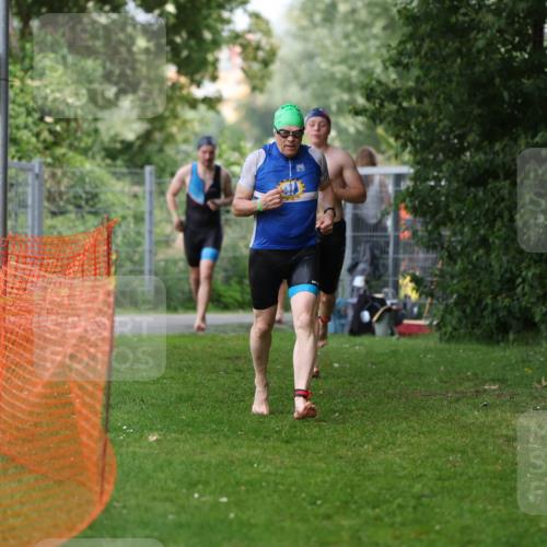 15.06.2025 - 7 Türme Triathlon Michael Strokosch http://msf.ph/oto/7971136 15.06.2025 12:59:20 Schwimmen 743, 750, 754, 816, 875, 892, 975, 1063, 1088, 1097, 1154 meine-sportfotos.de