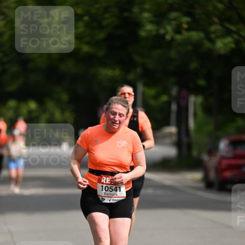 15.06.2025 - REWE Women's Run Dr. Thomas Lammeyer http://msf.ph/oto/7971154 15.06.2025 10:00:17 Laufen 10541 meine-sportfotos.de