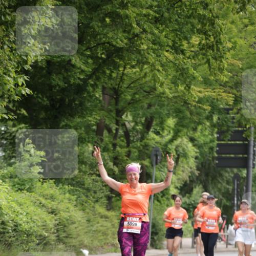 15.06.2025 - REWE Women's Run Jannik Wohlers http://msf.ph/oto/7971203 15.06.2025 10:06:22 Laufen 5099 meine-sportfotos.de
