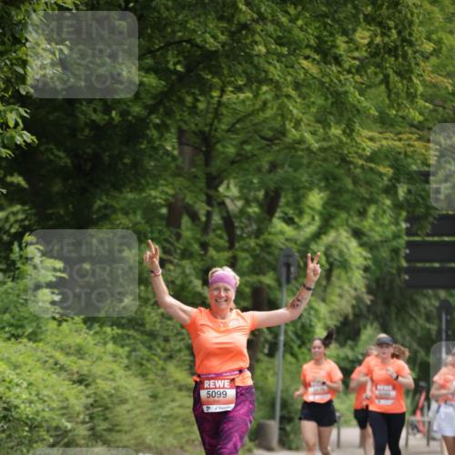15.06.2025 - REWE Women's Run Jannik Wohlers http://msf.ph/oto/7971225 15.06.2025 10:06:22 Laufen 5099 meine-sportfotos.de
