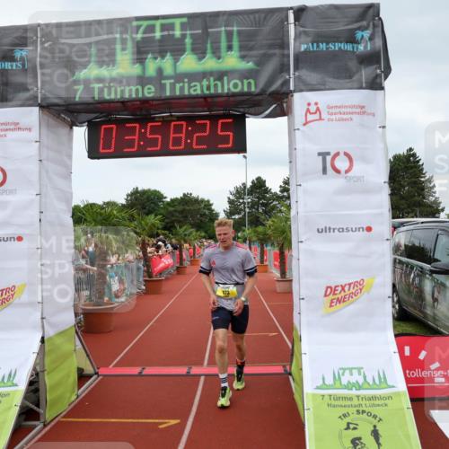 15.06.2025 - 7 Türme Triathlon Michael Strokosch http://msf.ph/oto/7971251 15.06.2025 13:58:25 Ziel 776, 851, 973, 1045 meine-sportfotos.de