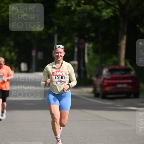 15.06.2025 - REWE Women's Run Dr. Thomas Lammeyer http://msf.ph/oto/7971261 15.06.2025 10:00:32 Laufen 10181 meine-sportfotos.de
