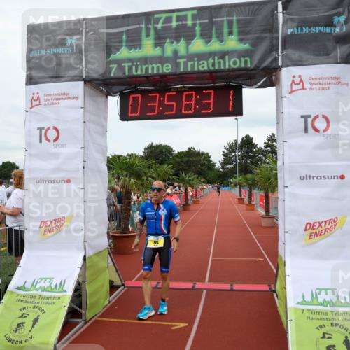 15.06.2025 - 7 Türme Triathlon Michael Strokosch http://msf.ph/oto/7971292 15.06.2025 13:58:30 Ziel 776, 851, 973 meine-sportfotos.de
