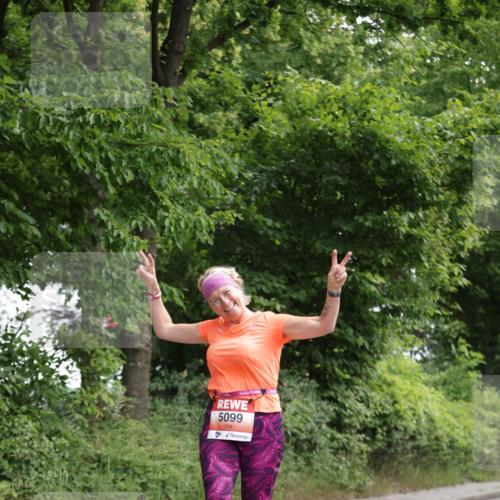 15.06.2025 - REWE Women's Run Jannik Wohlers http://msf.ph/oto/7971293 15.06.2025 10:06:26 Laufen 5099 meine-sportfotos.de