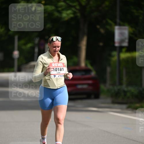 15.06.2025 - REWE Women's Run Dr. Thomas Lammeyer http://msf.ph/oto/7971308 15.06.2025 10:00:33 Laufen 10181 meine-sportfotos.de