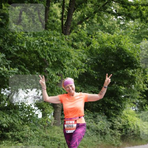 15.06.2025 - REWE Women's Run Jannik Wohlers http://msf.ph/oto/7971310 15.06.2025 10:06:26 Laufen 5099 meine-sportfotos.de