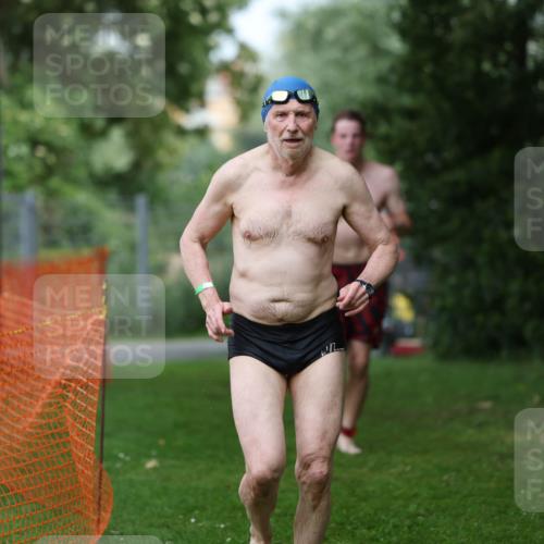15.06.2025 - 7 Türme Triathlon Michael Strokosch http://msf.ph/oto/7971354 15.06.2025 12:59:45 Schwimmen 191, 892, 1008, 1082, 1088 meine-sportfotos.de