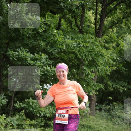 15.06.2025 - REWE Women's Run Jannik Wohlers http://msf.ph/oto/7971369 15.06.2025 10:06:27 Laufen 5099 meine-sportfotos.de