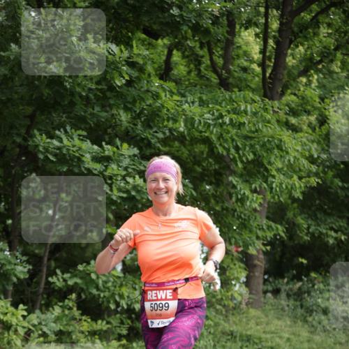 15.06.2025 - REWE Women's Run Jannik Wohlers http://msf.ph/oto/7971375 15.06.2025 10:06:27 Laufen 5099 meine-sportfotos.de