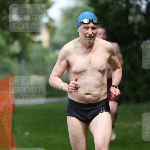 15.06.2025 - 7 Türme Triathlon Michael Strokosch http://msf.ph/oto/7971379 15.06.2025 12:59:46 Schwimmen 191, 892, 1008, 1082, 1088 meine-sportfotos.de