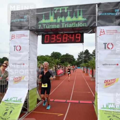 15.06.2025 - 7 Türme Triathlon Michael Strokosch http://msf.ph/oto/7971384 15.06.2025 13:58:48 Ziel 763, 805, 1111 meine-sportfotos.de