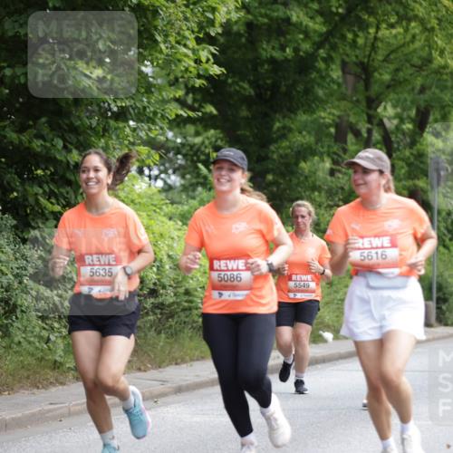 15.06.2025 - REWE Women's Run Jannik Wohlers http://msf.ph/oto/7971386 15.06.2025 10:06:29 Laufen 5635, 5086, 5549, 5616, 5299 meine-sportfotos.de
