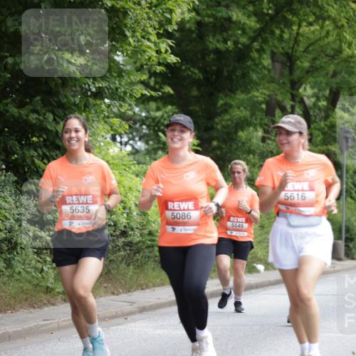 15.06.2025 - REWE Women's Run Jannik Wohlers http://msf.ph/oto/7971392 15.06.2025 10:06:29 Laufen 5635, 5086, 5549, 5616, 5299 meine-sportfotos.de