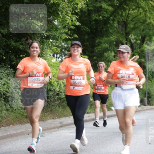 15.06.2025 - REWE Women's Run Jannik Wohlers http://msf.ph/oto/7971407 15.06.2025 10:06:29 Laufen 5635, 5086, 5549, 5616, 5299 meine-sportfotos.de