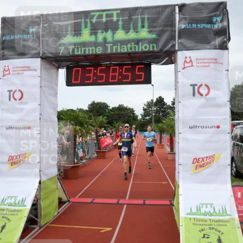 15.06.2025 - 7 Türme Triathlon Michael Strokosch http://msf.ph/oto/7971419 15.06.2025 13:58:54 Ziel 191, 738, 805, 1103, 1111, 1198 meine-sportfotos.de