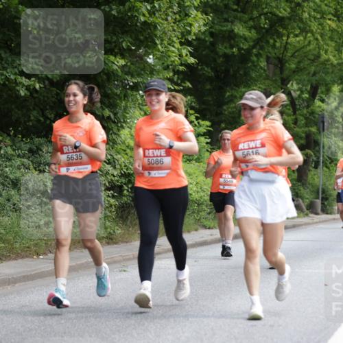 15.06.2025 - REWE Women's Run Jannik Wohlers http://msf.ph/oto/7971438 15.06.2025 10:06:30 Laufen 5635, 5086, 5549, 5616, 5299 meine-sportfotos.de