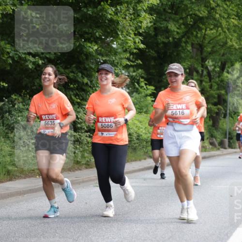 15.06.2025 - REWE Women's Run Jannik Wohlers http://msf.ph/oto/7971454 15.06.2025 10:06:30 Laufen 5635, 5086, 55, 5616, 5299 meine-sportfotos.de