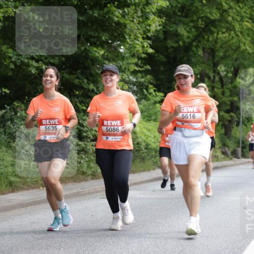 15.06.2025 - REWE Women's Run Jannik Wohlers http://msf.ph/oto/7971458 15.06.2025 10:06:30 Laufen 5635, 5086, 5616, 5299 meine-sportfotos.de