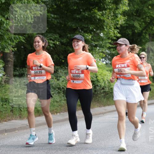 15.06.2025 - REWE Women's Run Jannik Wohlers http://msf.ph/oto/7971501 15.06.2025 10:06:30 Laufen 5635, 5086, 5566, 200 meine-sportfotos.de