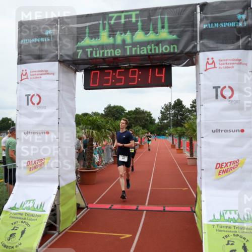 15.06.2025 - 7 Türme Triathlon Michael Strokosch http://msf.ph/oto/7971545 15.06.2025 13:59:14 Ziel 157, 1019 meine-sportfotos.de