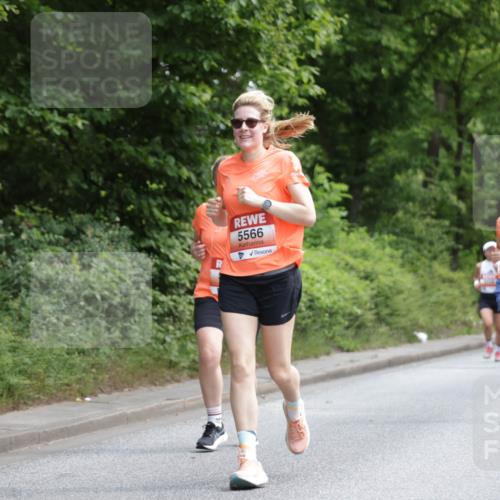 15.06.2025 - REWE Women's Run Jannik Wohlers http://msf.ph/oto/7971566 15.06.2025 10:06:32 Laufen 5566, 5299 meine-sportfotos.de