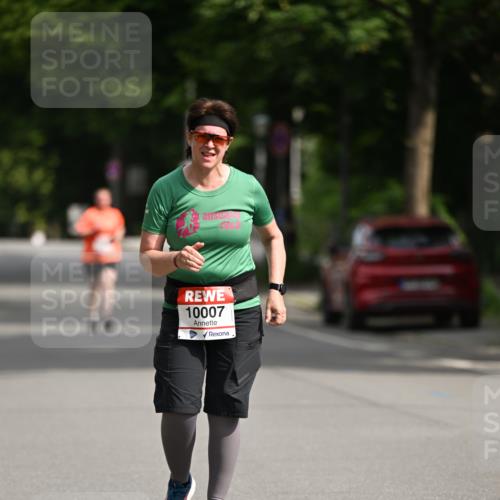 15.06.2025 - REWE Women's Run Dr. Thomas Lammeyer http://msf.ph/oto/7971573 15.06.2025 10:00:46 Laufen 10007 meine-sportfotos.de