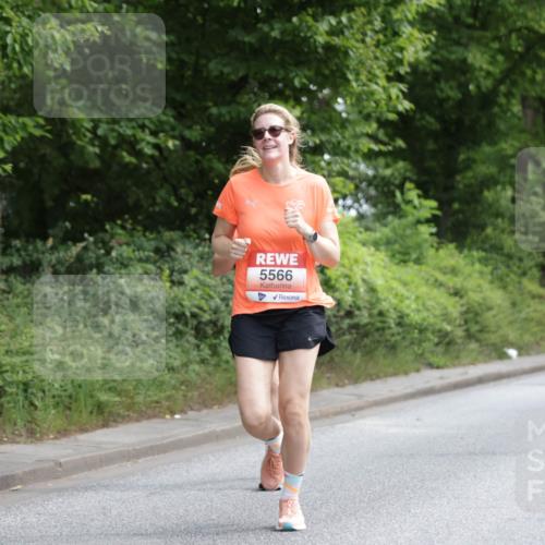 15.06.2025 - REWE Women's Run Jannik Wohlers http://msf.ph/oto/7971618 15.06.2025 10:06:33 Laufen 5566, 299 meine-sportfotos.de
