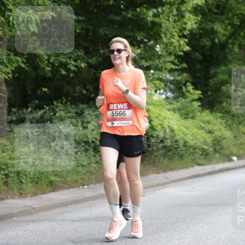15.06.2025 - REWE Women's Run Jannik Wohlers http://msf.ph/oto/7971625 15.06.2025 10:06:33 Laufen 5566, 5299 meine-sportfotos.de