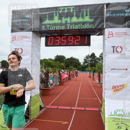 15.06.2025 - 7 Türme Triathlon Michael Strokosch http://msf.ph/oto/7971632 15.06.2025 13:59:20 Ziel 157, 708, 1019, 1167 meine-sportfotos.de
