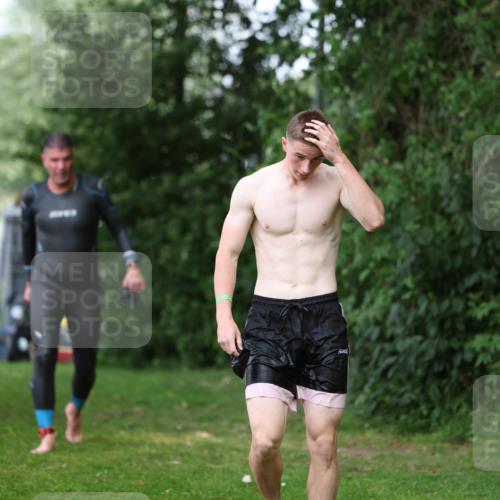 15.06.2025 - 7 Türme Triathlon Michael Strokosch http://msf.ph/oto/7971656 15.06.2025 13:01:01 Schwimmen 759, 847, 972, 1080, 1096, 1192, 1200 meine-sportfotos.de