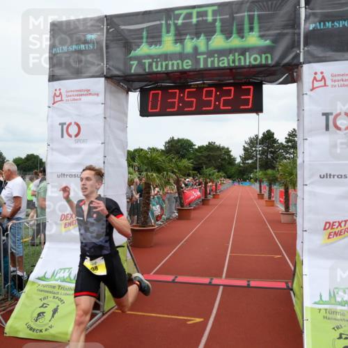 15.06.2025 - 7 Türme Triathlon Michael Strokosch http://msf.ph/oto/7971661 15.06.2025 13:59:23 Ziel 708, 1019, 1167 meine-sportfotos.de